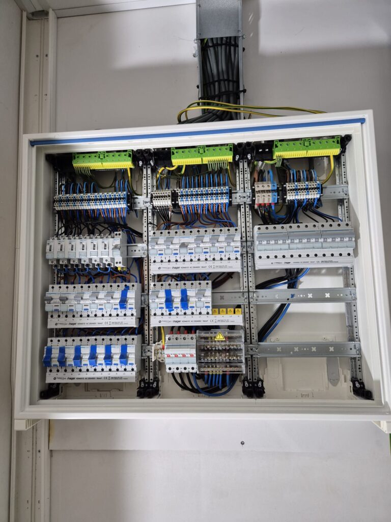 Electron Elektrotechniek